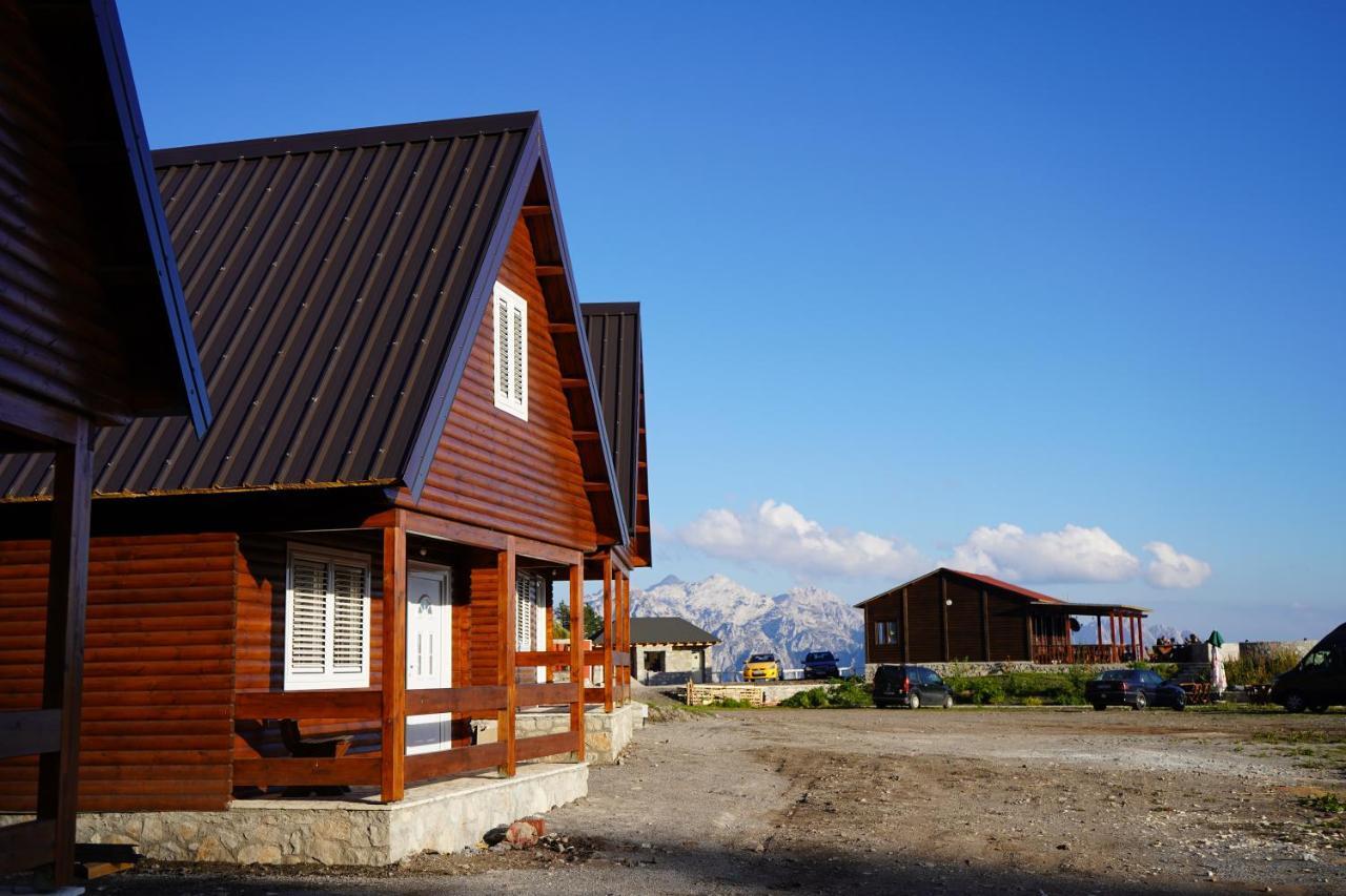 Buni I Bajraktarit Hostel